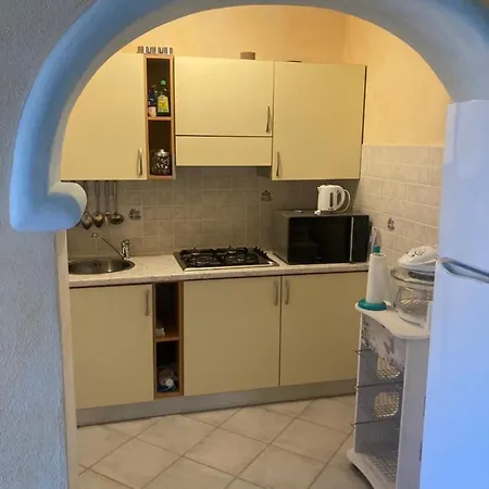 Grazioso Monolocale Con Vista Su Tavolara 圣特奥多罗